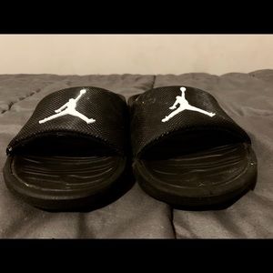 Jordan Slides - size 8 - Great Condition